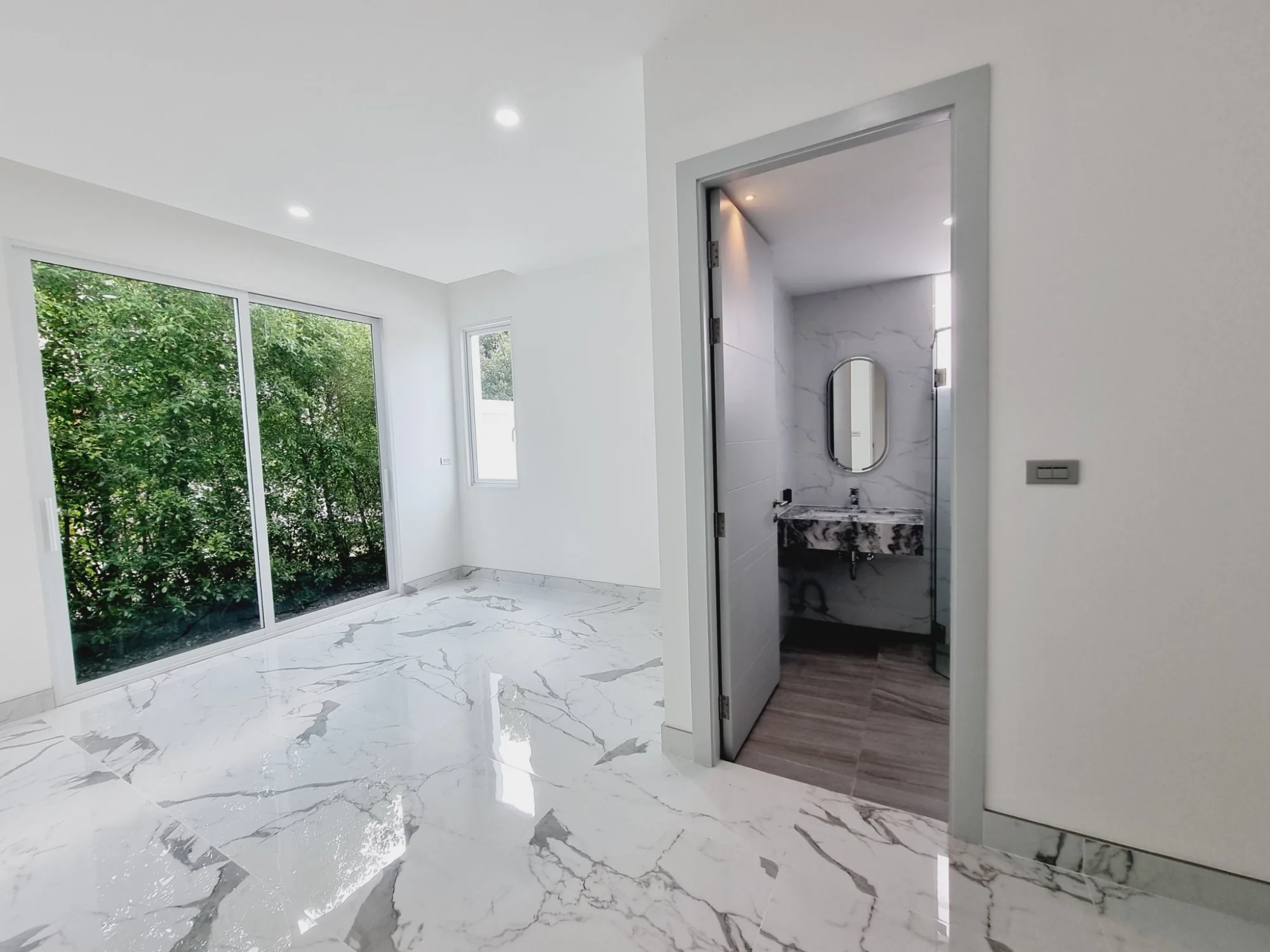 Modern Luxury Pool Villa for Sale in Chiang Mai | 8 Bedrooms, 900+ Sq.m. in Hang Dong–Mae Hia photo 9
