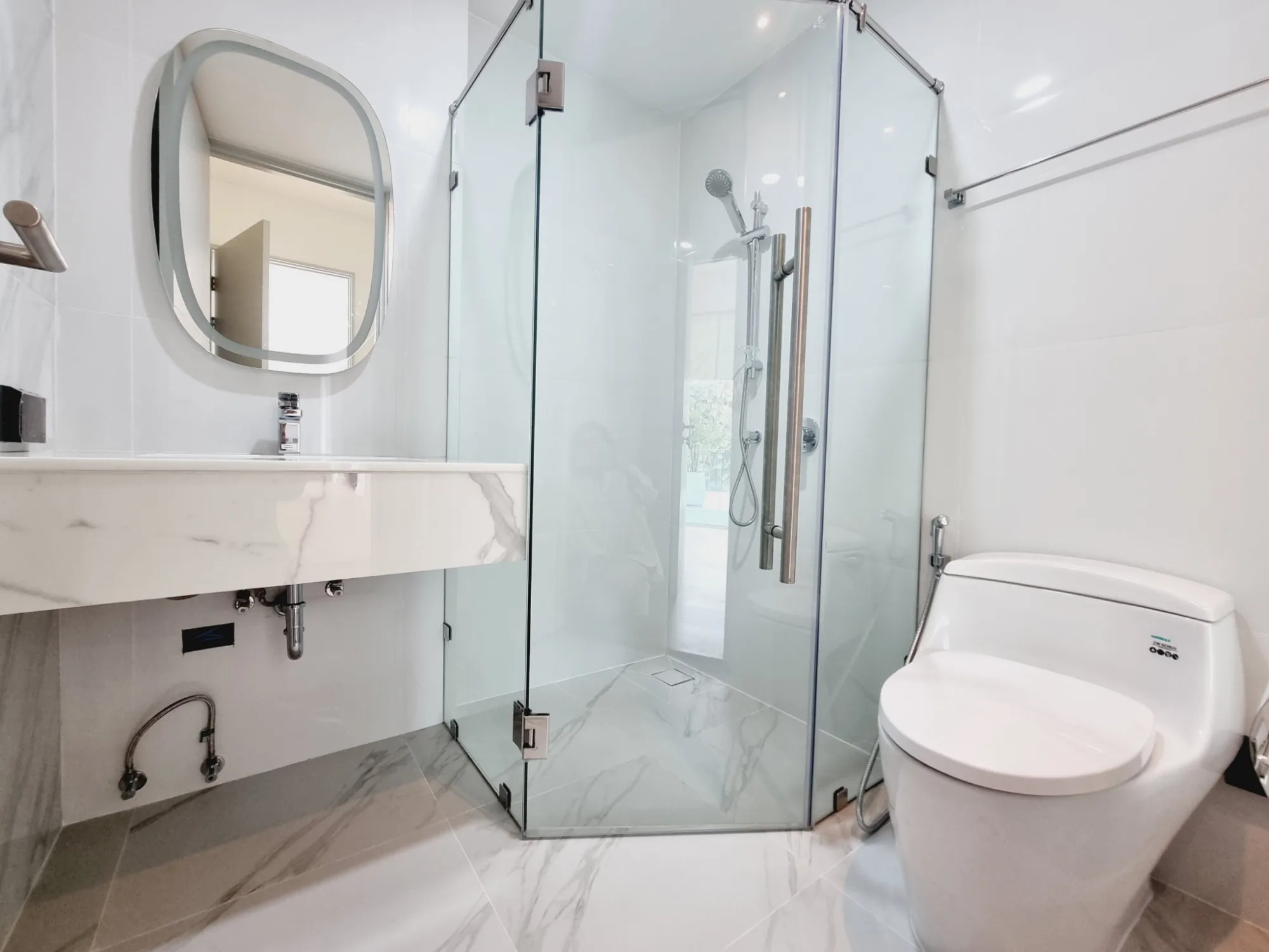 Modern Luxury Pool Villa for Sale in Chiang Mai | 8 Bedrooms, 900+ Sq.m. in Hang Dong–Mae Hia photo 19