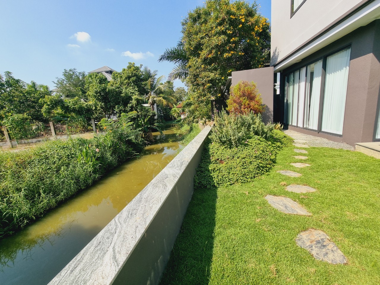 Modern Luxury Pool Villa for Sale & Rent in Doi Saket, Chiang Mai | 4 Bedrooms, 600+ Sq.m. photo 26