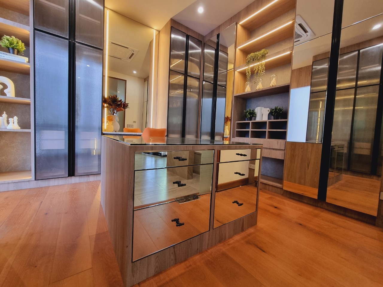 Modern Luxury Pool Villa for Sale & Rent in Doi Saket, Chiang Mai | 4 Bedrooms, 600+ Sq.m. photo 17