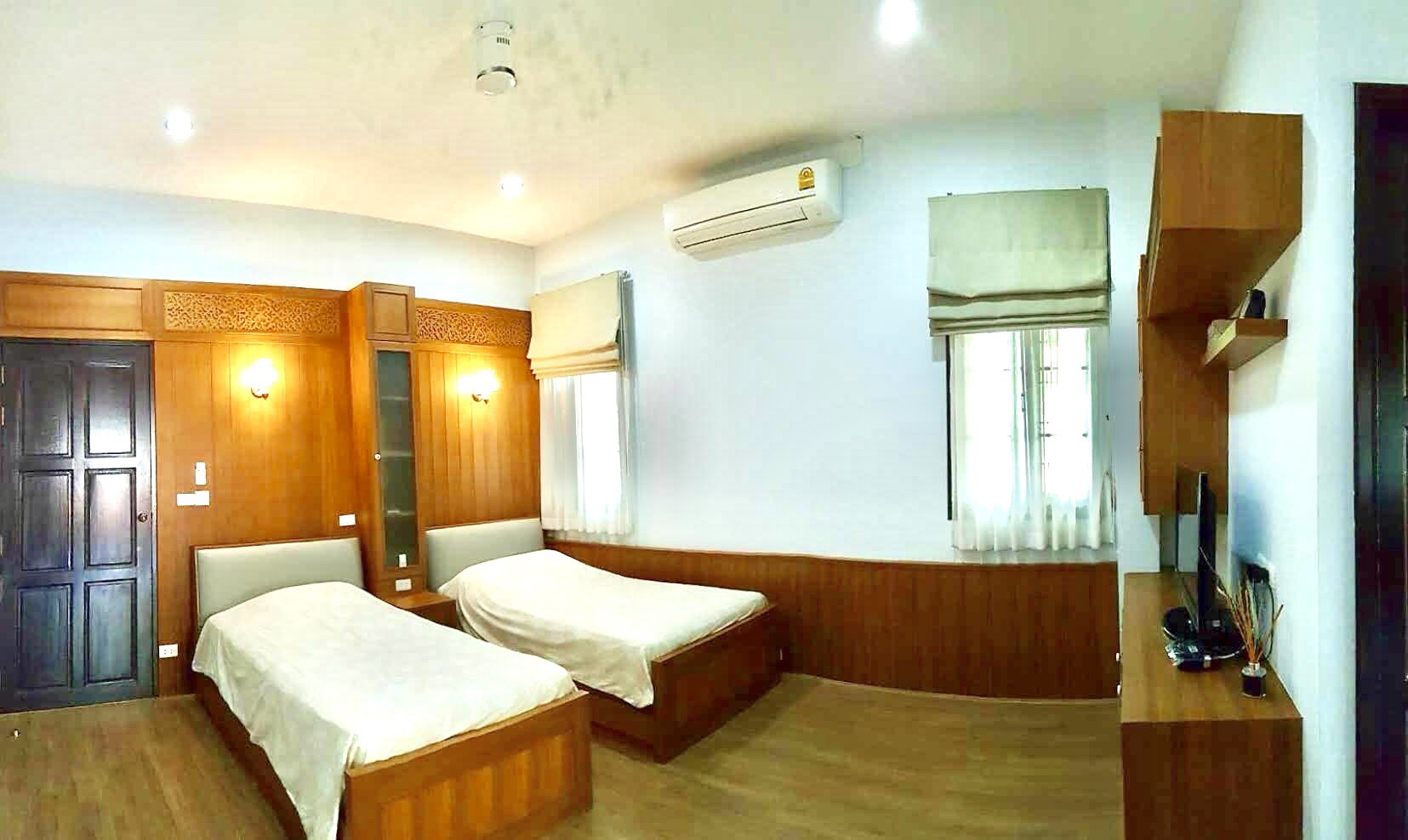 Single-Storey House for Sale in San Phranet, Chiang Mai | 300 Sq.Wah photo 11