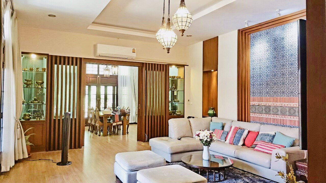 Single-Storey House for Sale in San Phranet, Chiang Mai | 300 Sq.Wah photo 2