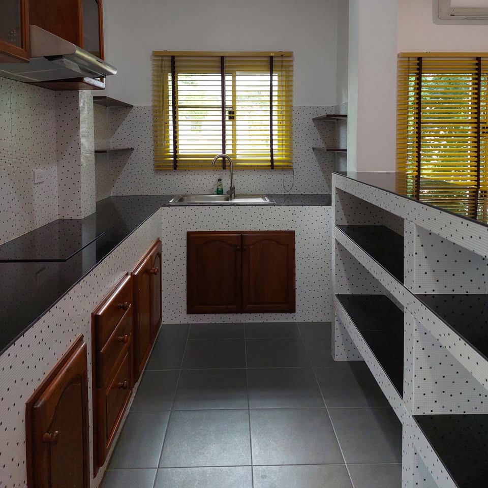 House for Rent Near CDSC Chiang Mai | 4 Bedrooms, Only 550 m Away photo 4