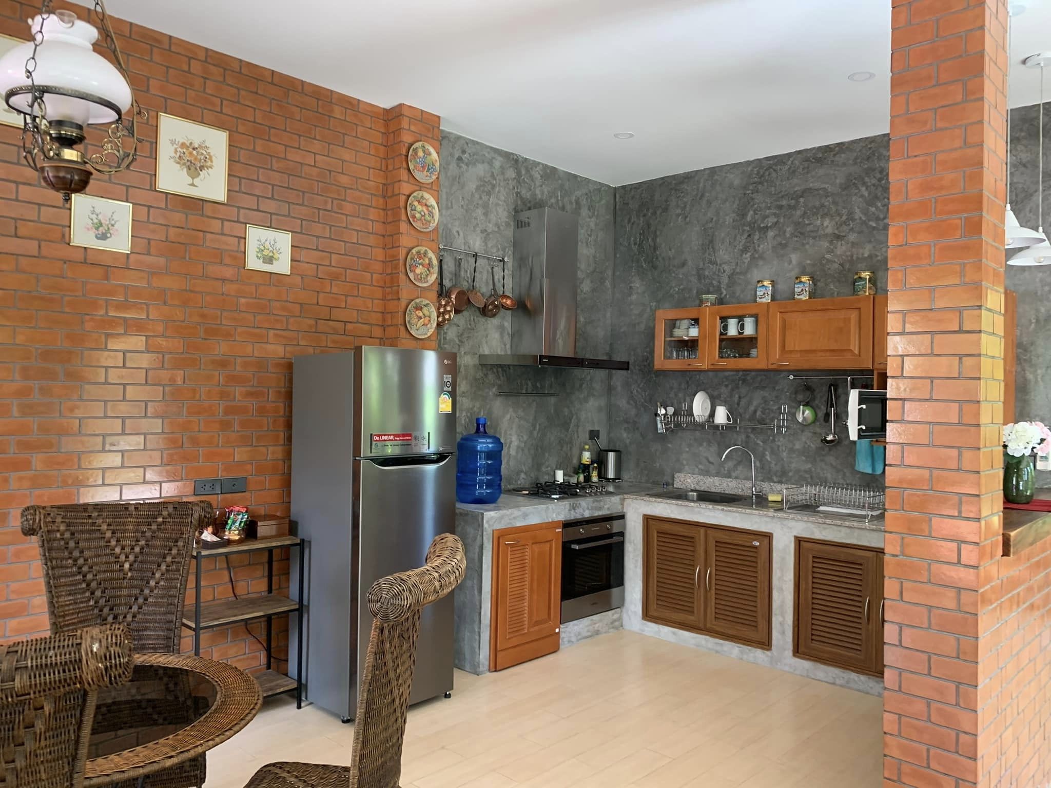 Balinese-Style House for Sale in Chiang Mai | 1 Rai in Nong Khwai photo 12