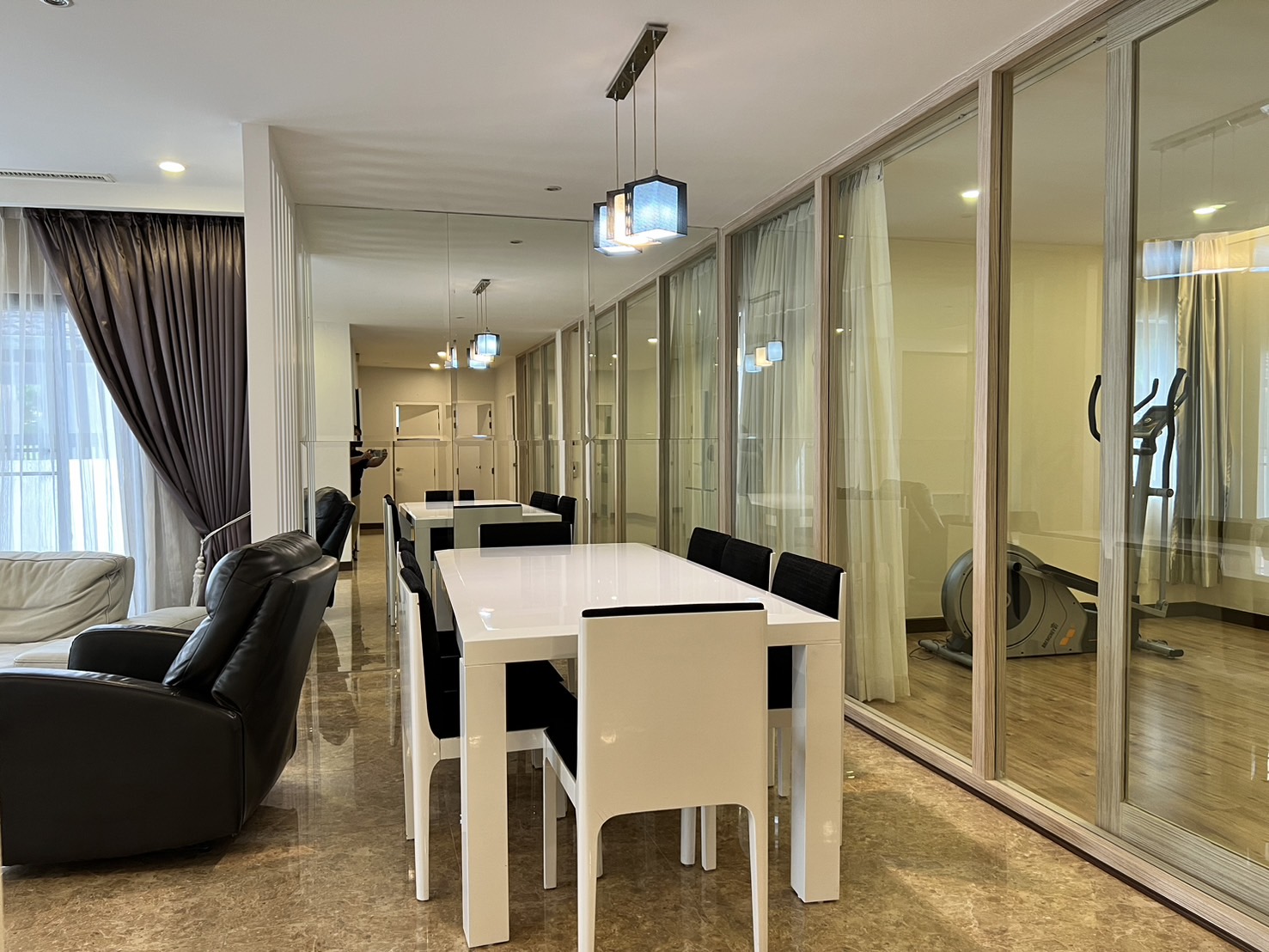 6-Bedroom Pool Villa for Sale in Hang Dong Chiang Mai | Near Kad Farang photo 5