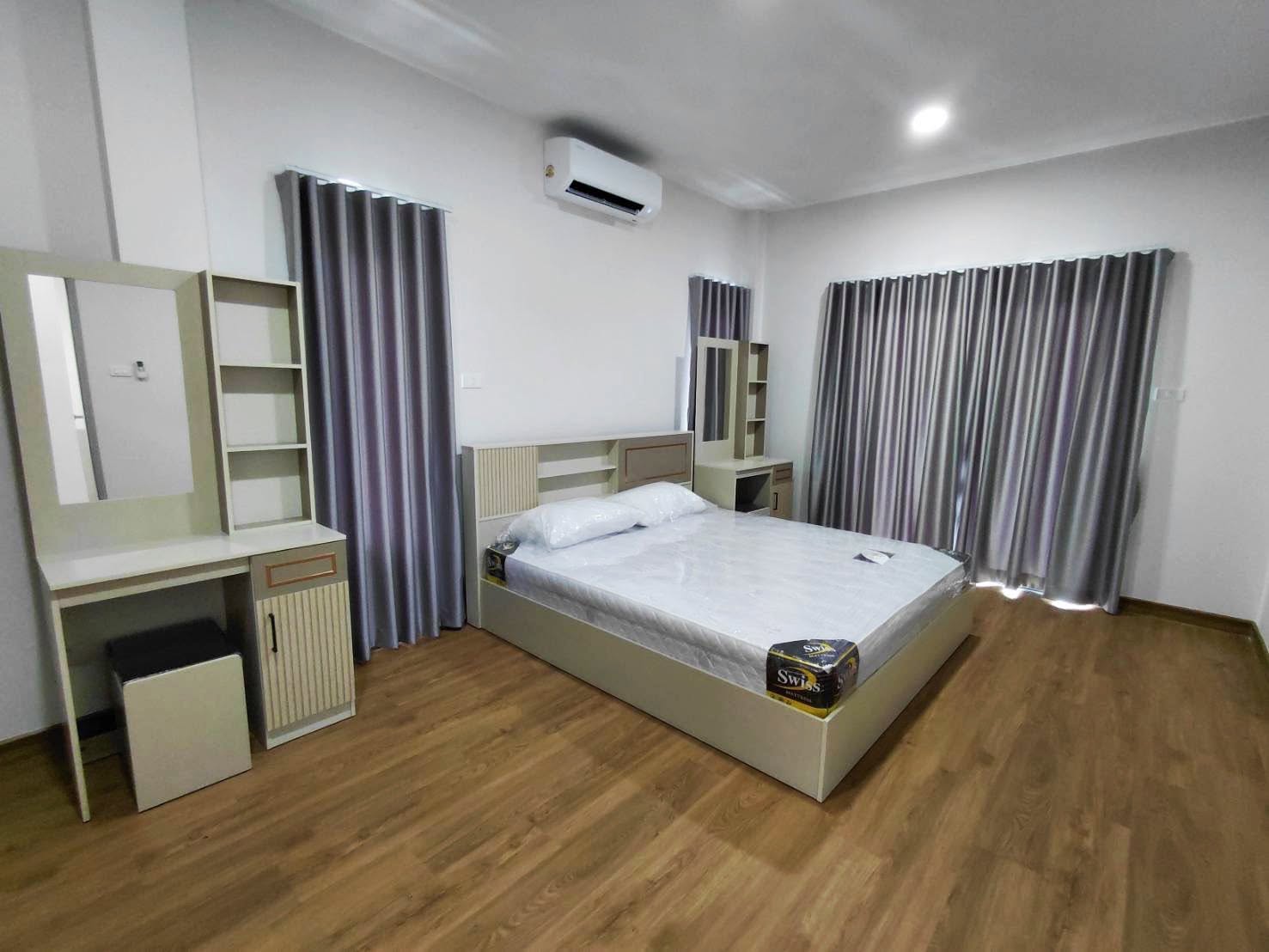 Pet-Friendly 3-Bedroom House for Rent in San Kamphaeng, Chiang Mai | Pool & Gym photo 6