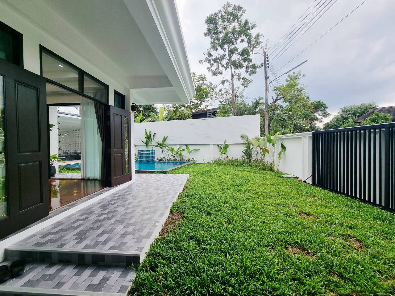 5 Bedroom Pool Villa for Sale in Mae Hia Chiang Mai | Fully Furnished photo 27