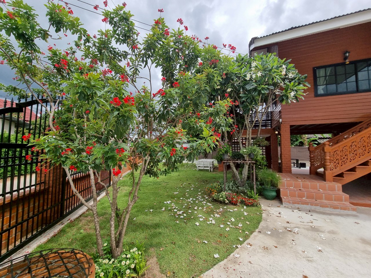 Riverside Teak House for Sale in San Pa Tong Chiang Mai | Lanna Style photo 27