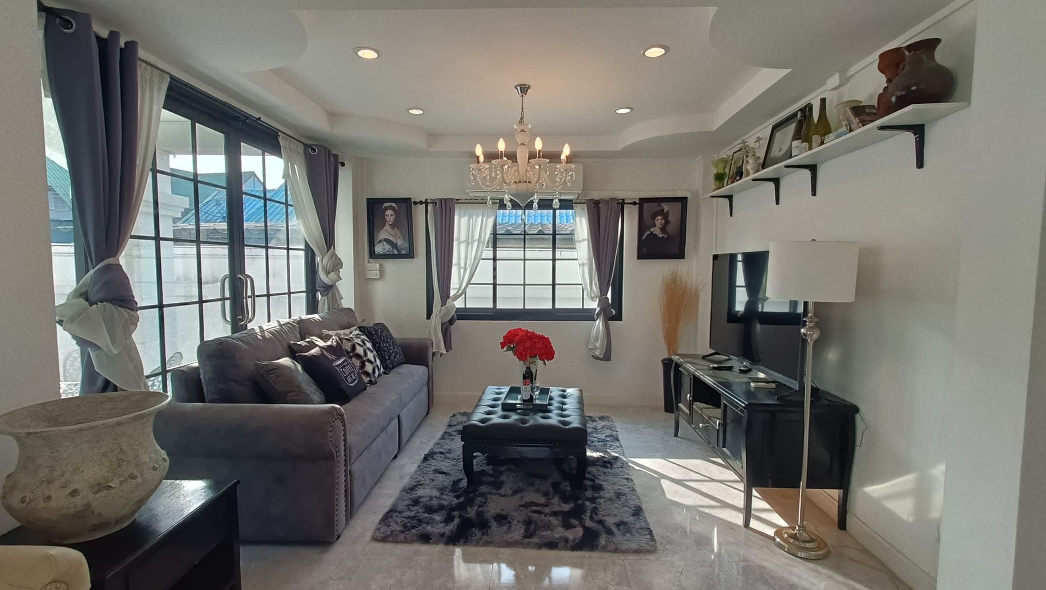 4 Bedroom House for Sale in Hang Dong Chiang Mai | 500+ Sq.m., Fully Furnished photo 2