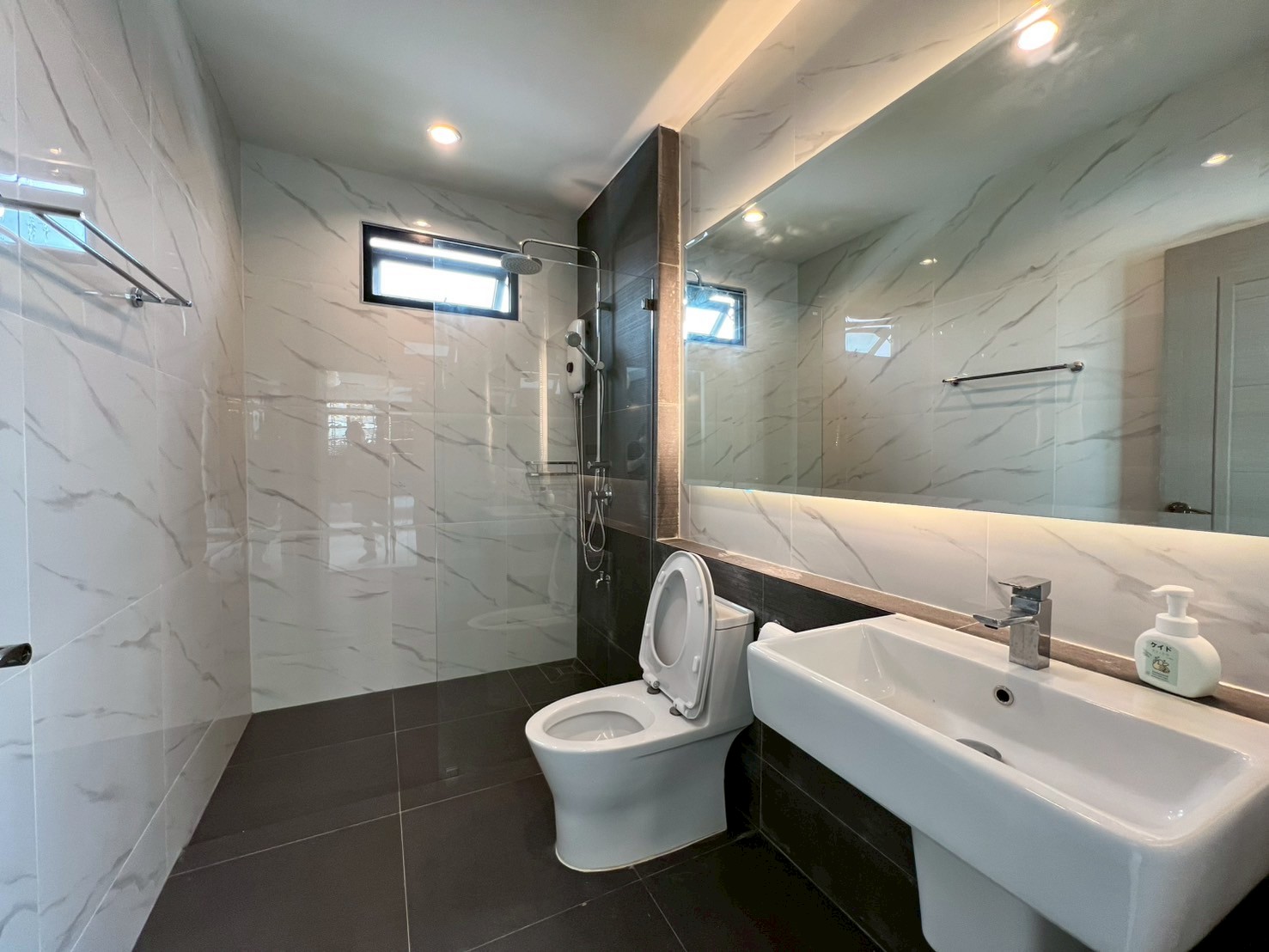 5 Bedroom Pool Villa for Sale & Rent in Hang Dong Chiang Mai | Near Kad Farang photo 13