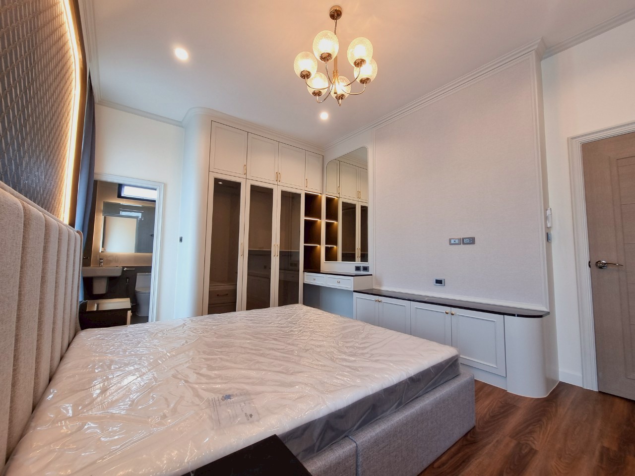 5 Bedroom Pool Villa for Sale & Rent in Hang Dong Chiang Mai | Near Kad Farang photo 14