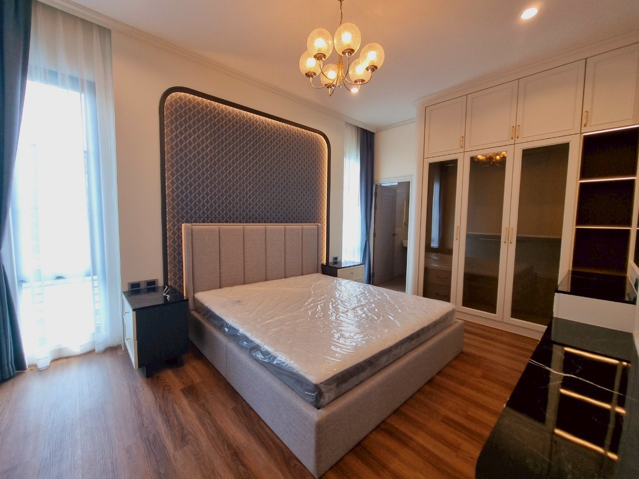 5 Bedroom Pool Villa for Sale & Rent in Hang Dong Chiang Mai | Near Kad Farang photo 11