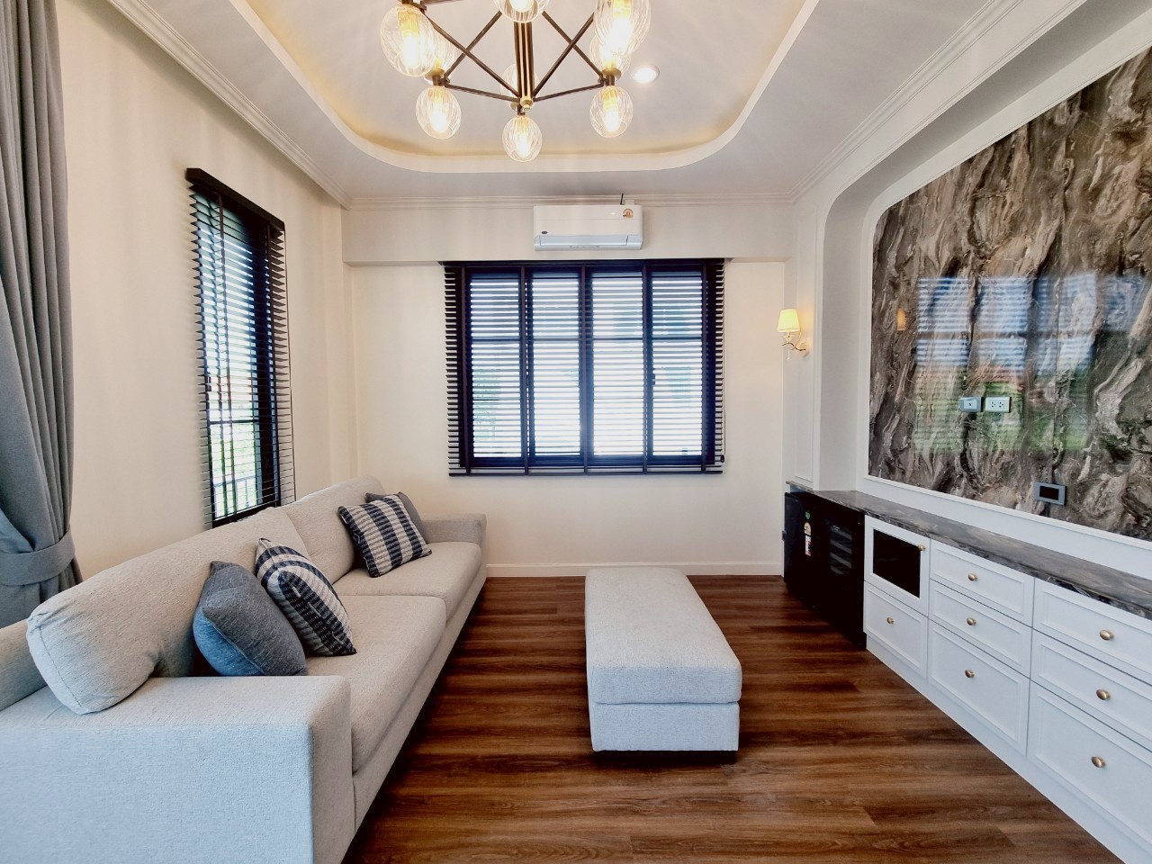 5 Bedroom Pool Villa for Sale & Rent in Hang Dong Chiang Mai | Near Kad Farang photo 9