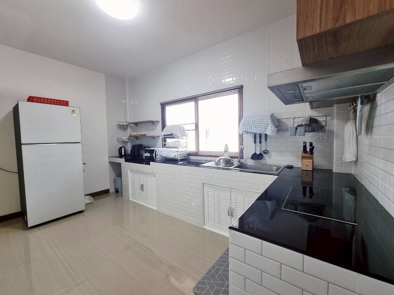 Pet-Friendly 4 Bedroom House for Rent in Hang Dong | Near Kad Farang & SBS photo 5