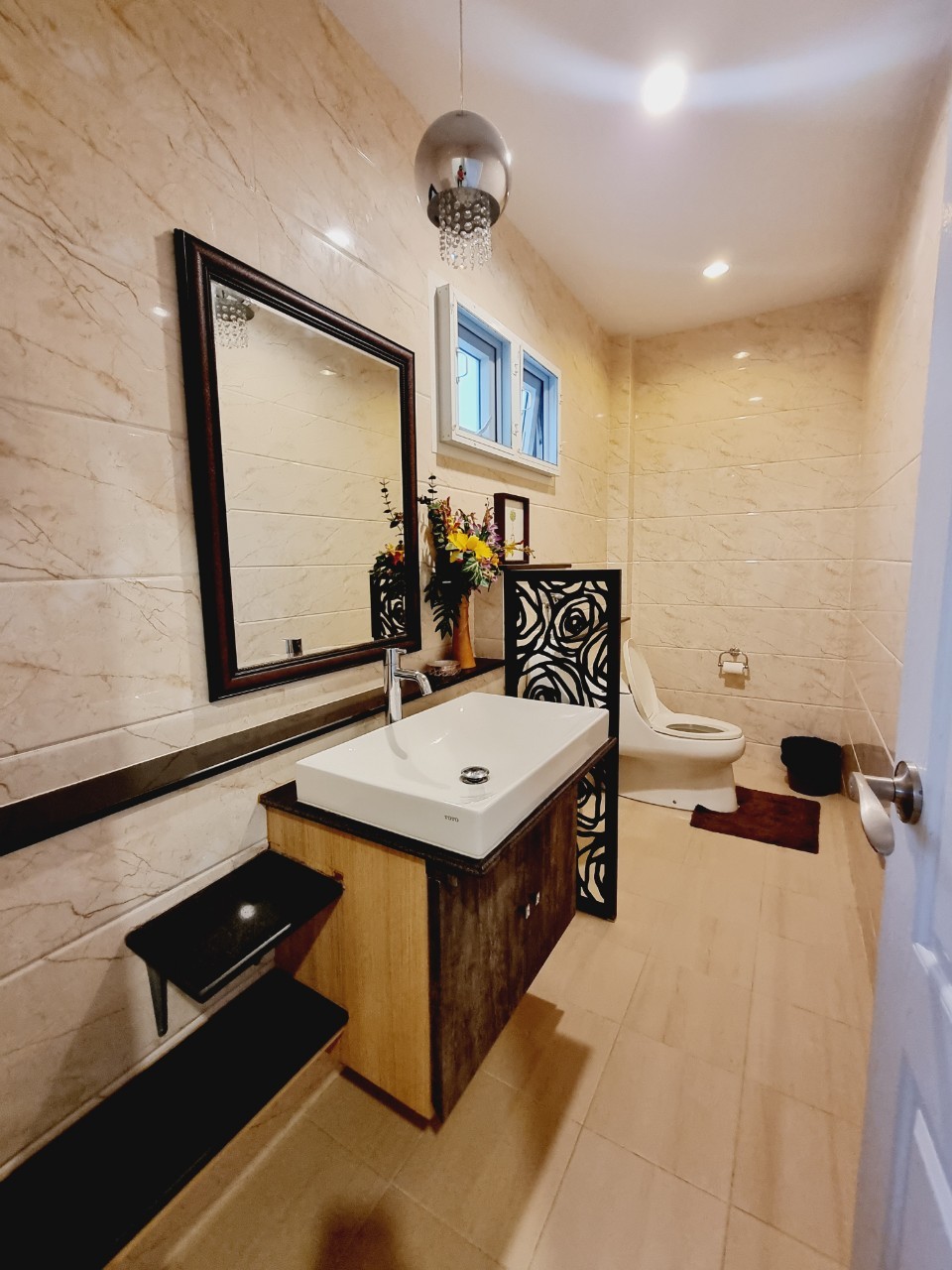 5-Bedroom Pool Villa for Rent in Mae Hia, Chiang Mai | Near APISP & Panyaden photo 22
