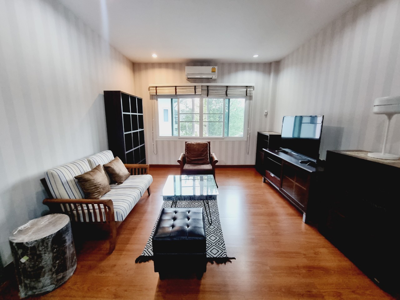 5-Bedroom Pool Villa for Rent in Mae Hia, Chiang Mai | Near APISP & Panyaden photo 9