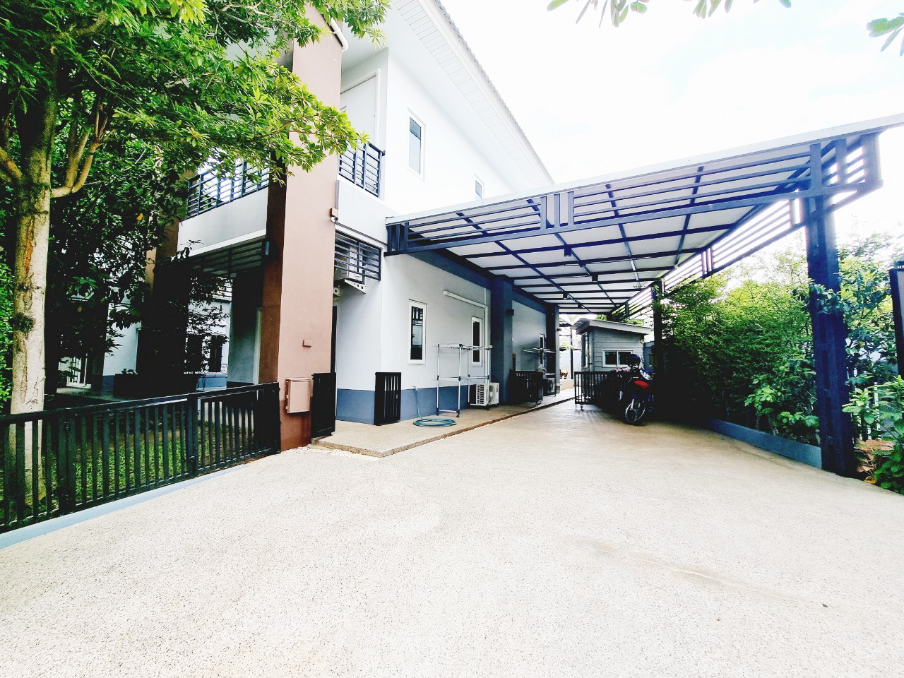 5-Bedroom Pool Villa for Rent in Mae Hia, Chiang Mai | Near APISP & Panyaden photo 32