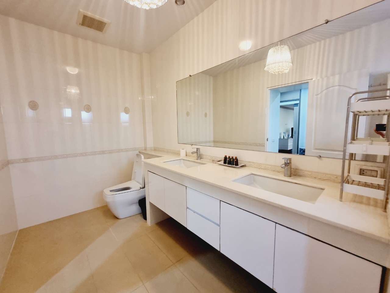 5-Bedroom Pool Villa for Rent in Mae Hia, Chiang Mai | Near APISP & Panyaden photo 11