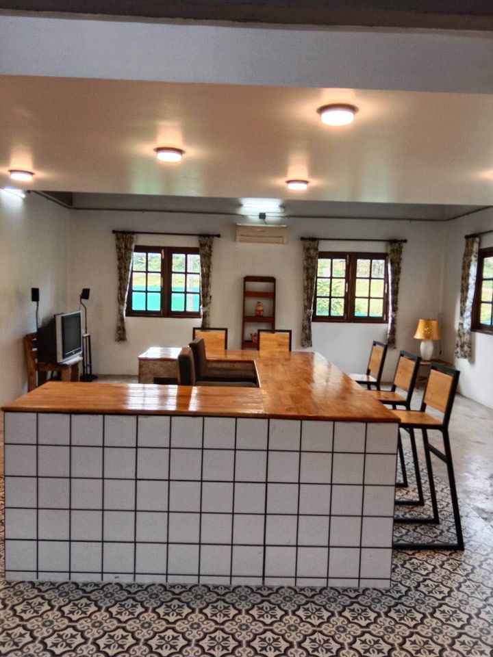 6 Bedroom House for Rent in Ban Pong Hang Dong | 2 Rai, Natural Stream photo 4