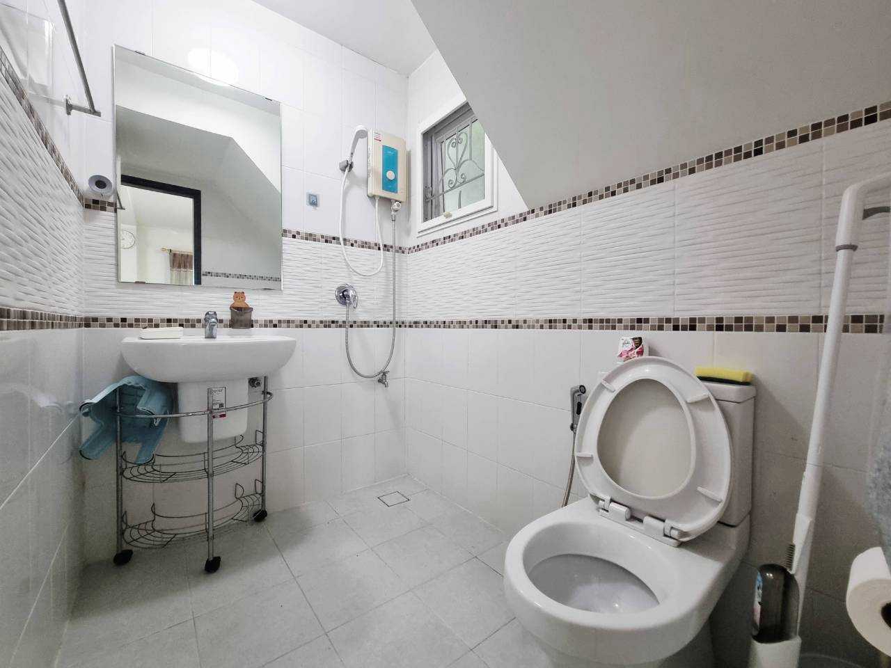 3-Bedroom House for Rent Near NIS Chiang Mai | Only 1.2 km Away photo 4