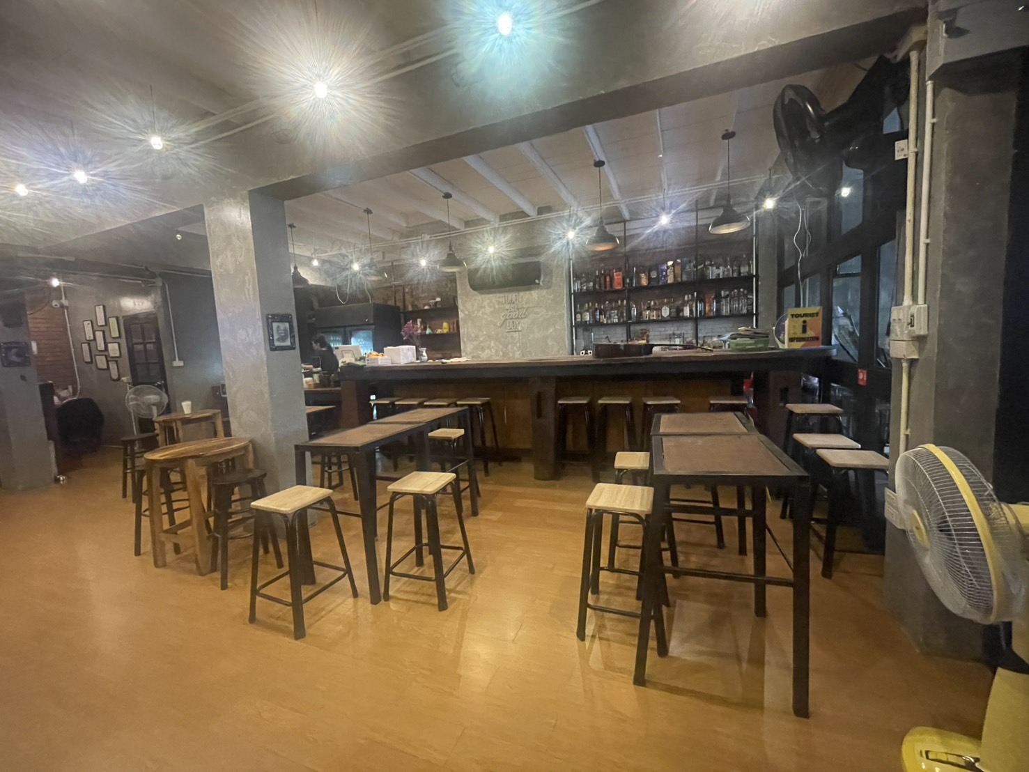 19-Room Investment Property for Sale in Chiang Mai Old City | THB 25M photo 3