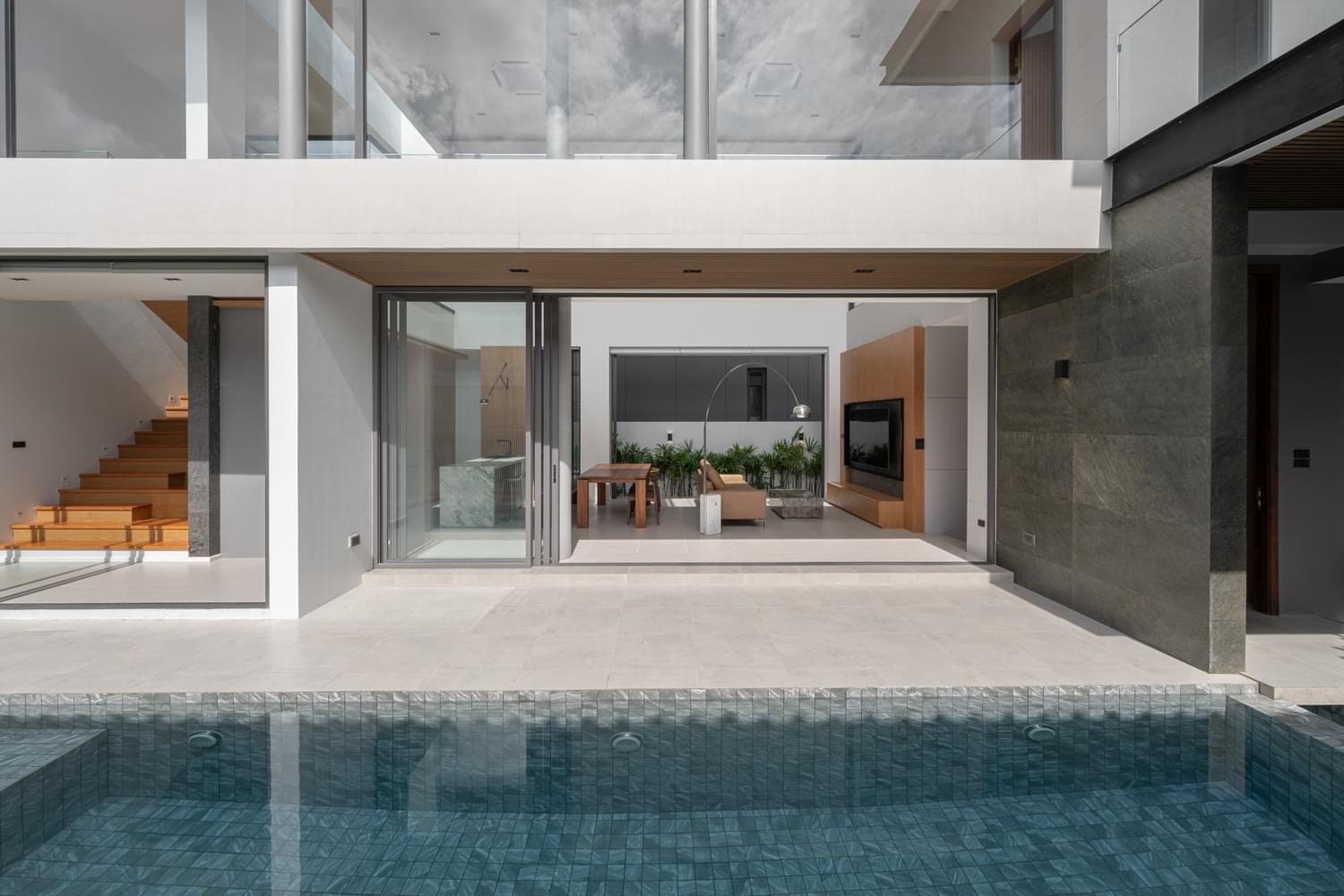 Modern Luxury Pool Villa for Sale Near Nimman Chiang Mai | 442 Sq.m. photo 14