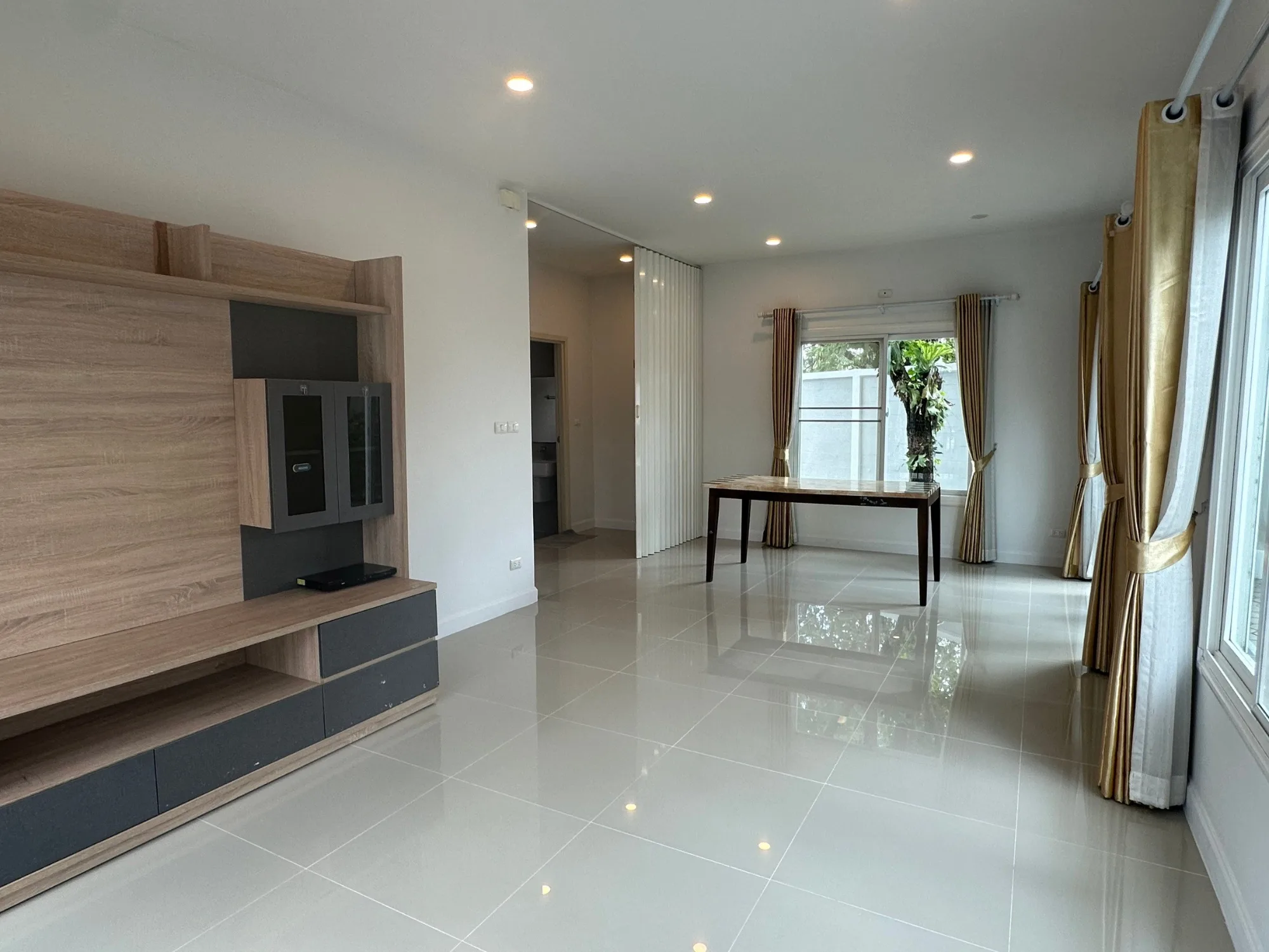 4 Bedroom House for Sale in Saraphi Chiang Mai | Near UCIS | THB 4.5M photo 5