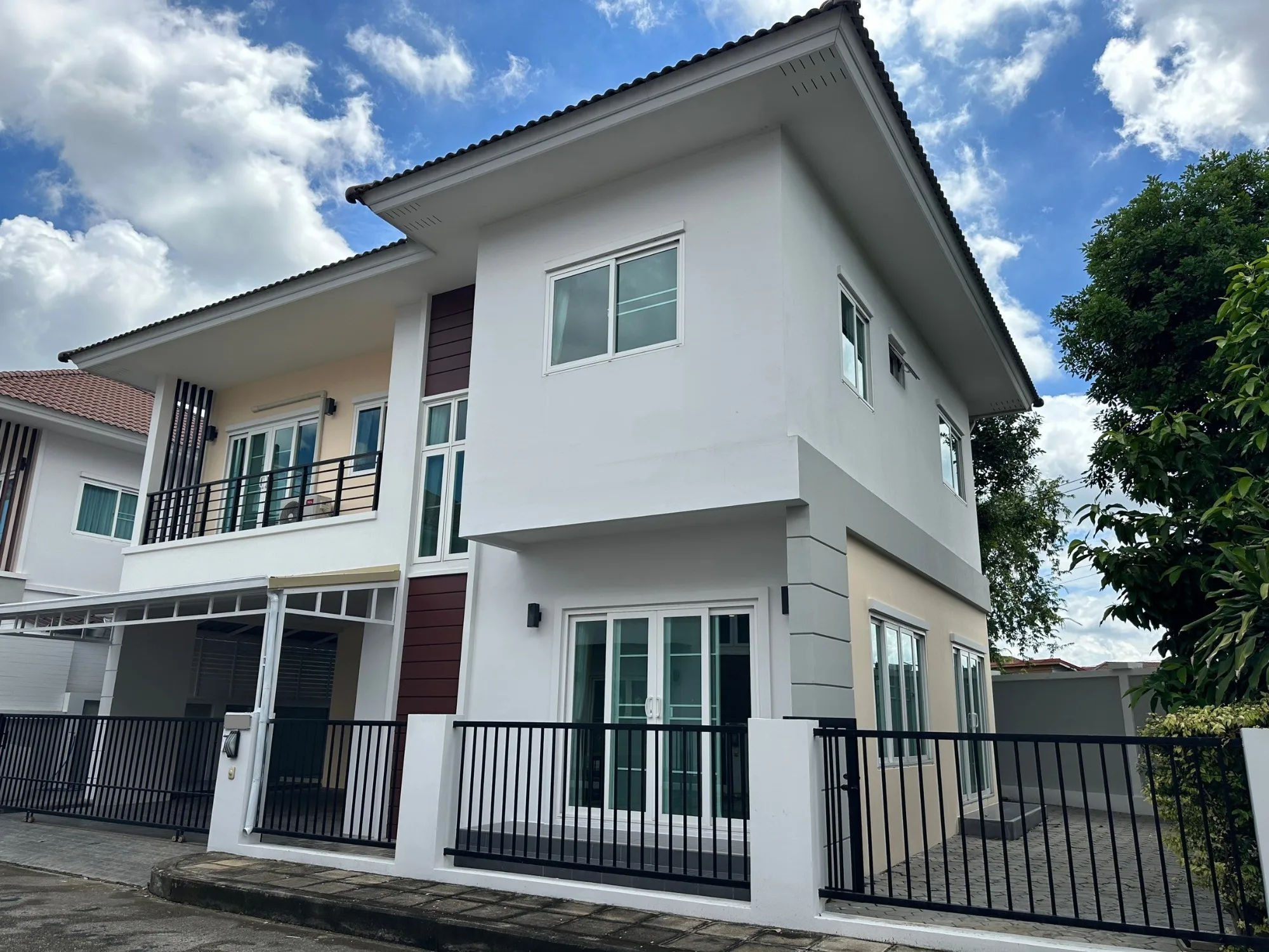 4 Bedroom House for Sale in Saraphi Chiang Mai | Near UCIS | THB 4.5M photo 15