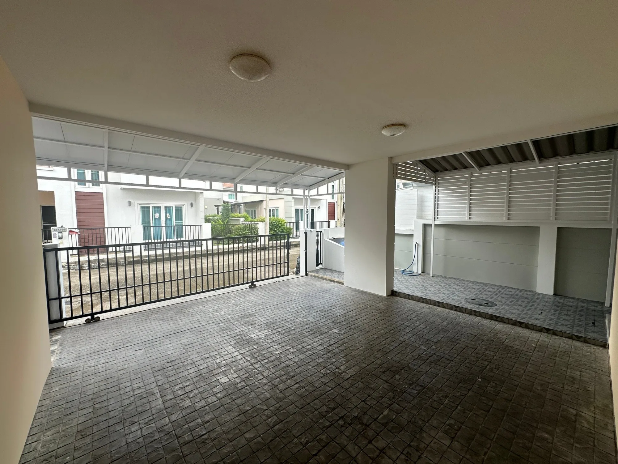 4 Bedroom House for Sale in Saraphi Chiang Mai | Near UCIS | THB 4.5M photo 2