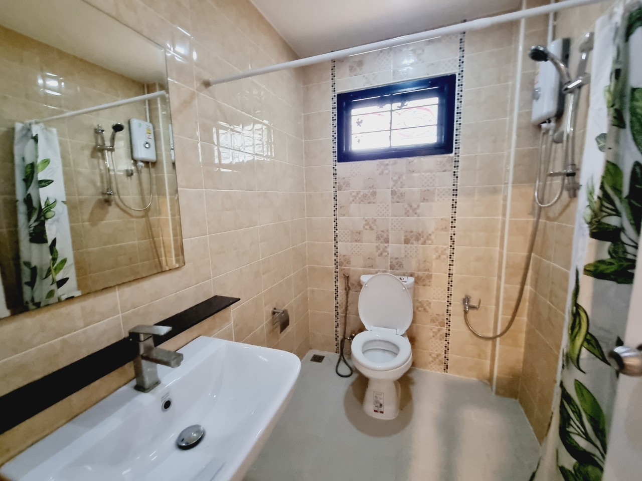 Pet-Friendly 4-Bedroom House for Rent Near Meritton Chiang Mai | Only 750 m photo 21