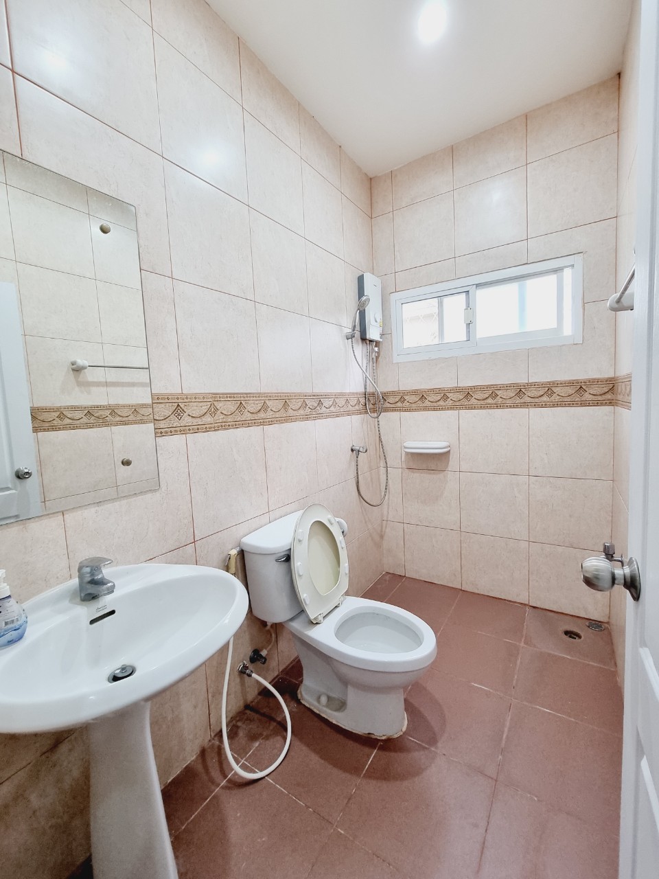 Pet-Friendly 4-Bedroom House for Rent in Mae Hia, Chiang Mai | Near ABA & APIS photo 9