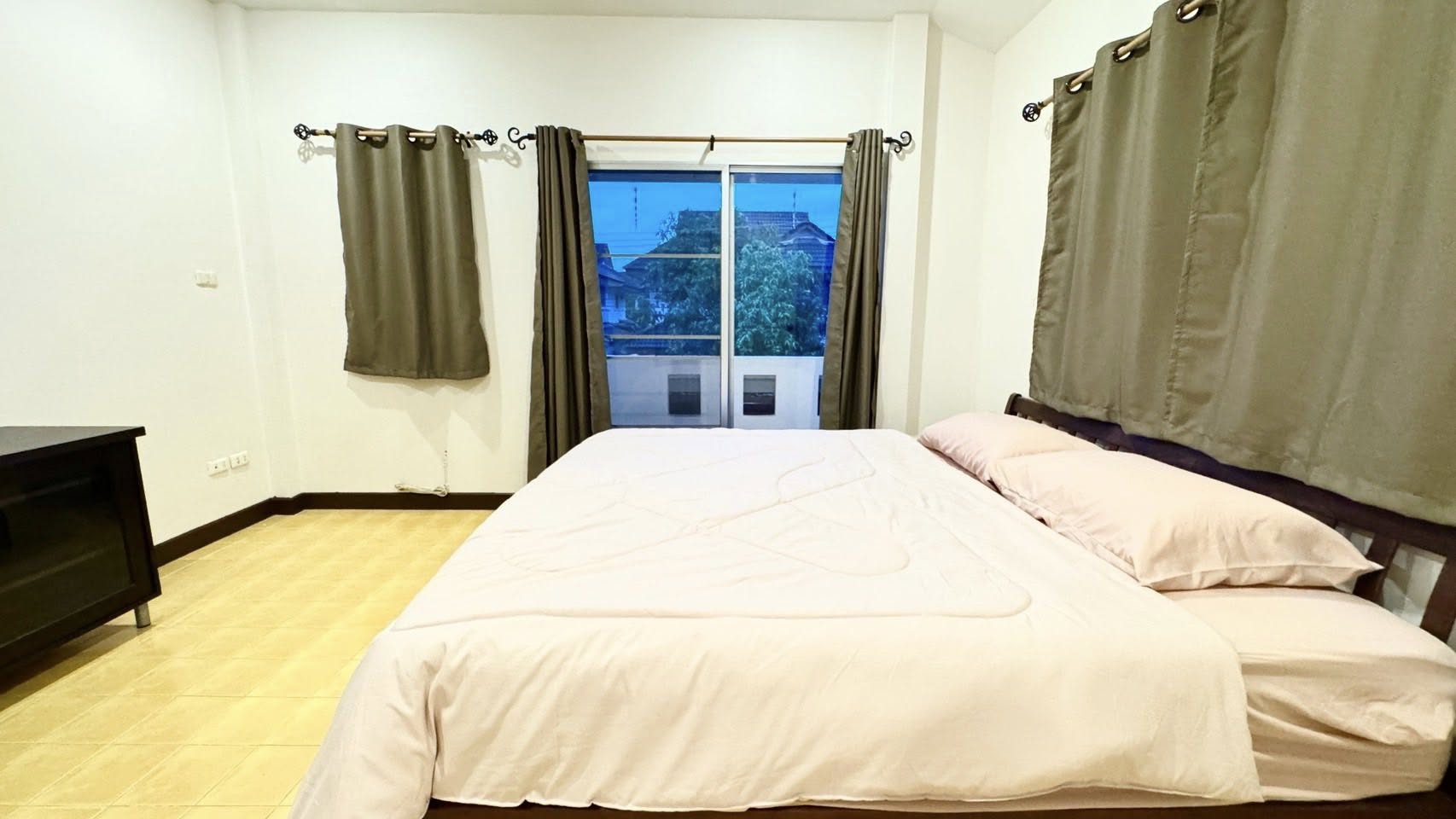 3 Bedroom House for Rent in San Sai Chiang Mai | 8 Min to Tonkla School photo 10