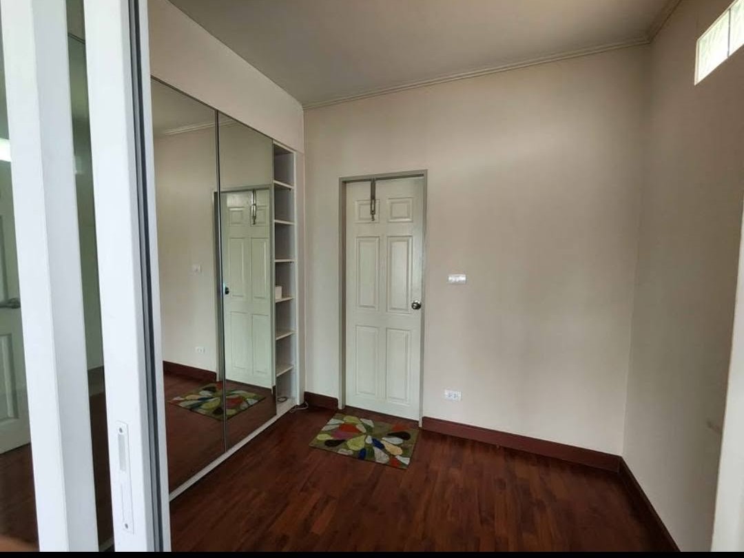 3 Bedroom House for Rent Near NIS Chiang Mai | Chang Phueak photo 6