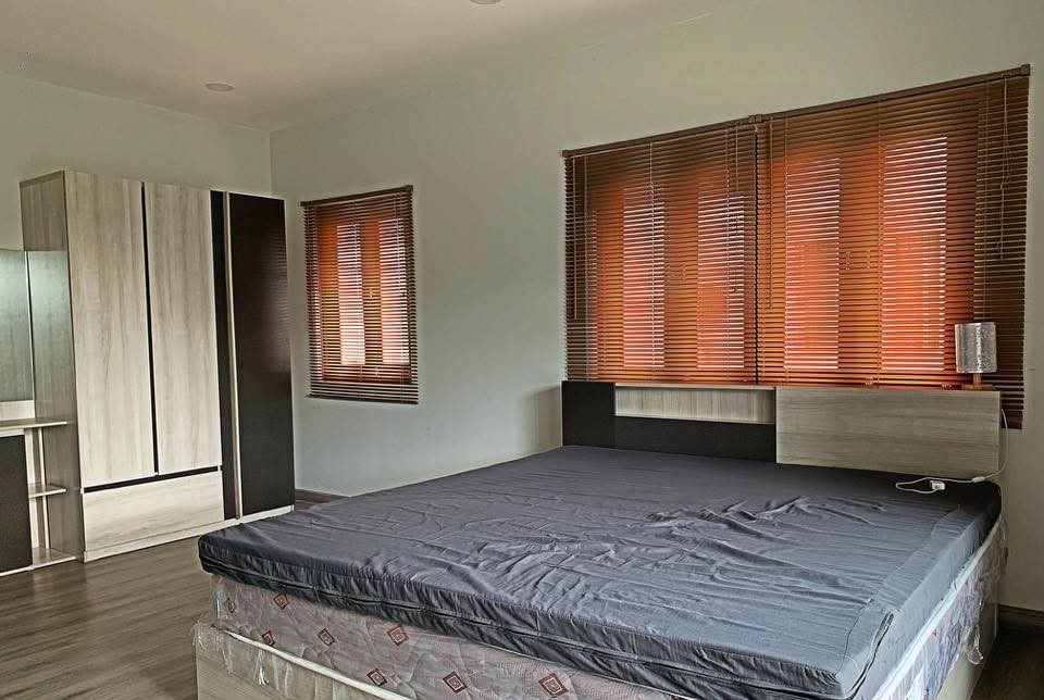 Renovated 5 Bedroom House for Sale & Rent in San Kamphaeng Chiang Mai photo 4