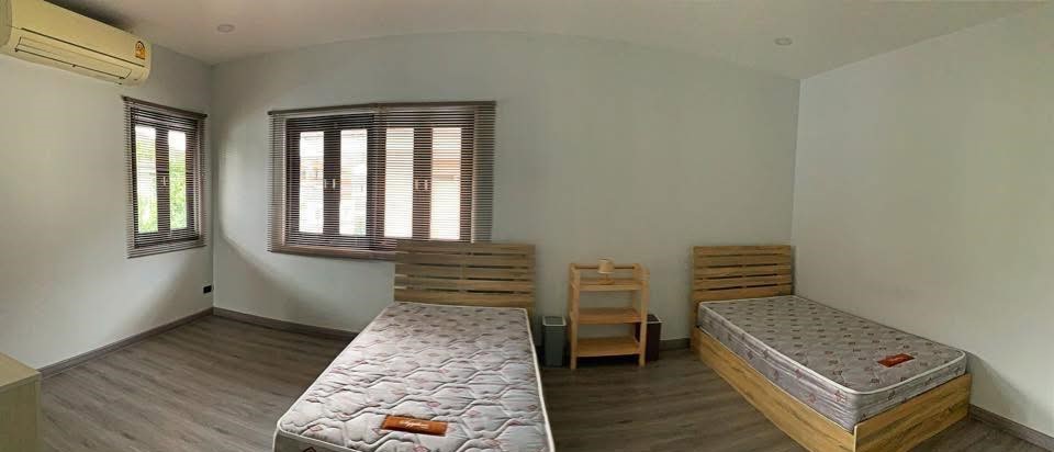 Renovated 5 Bedroom House for Sale & Rent in San Kamphaeng Chiang Mai photo 5