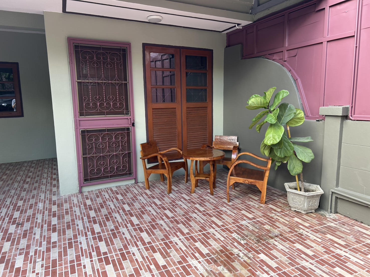 2 Bedroom House for Rent in Pa Daet Chiang Mai | Near Central Airport photo 2