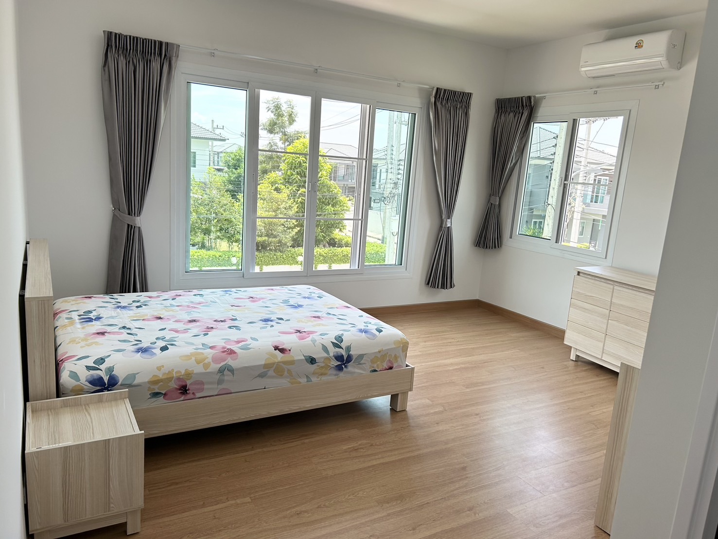 4 Bedroom House for Rent in Hang Dong Chiang Mai | 8 Min to Panyaden photo 9