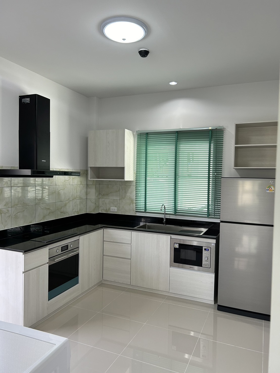 4 Bedroom House for Rent in Hang Dong Chiang Mai | 8 Min to Panyaden photo 5