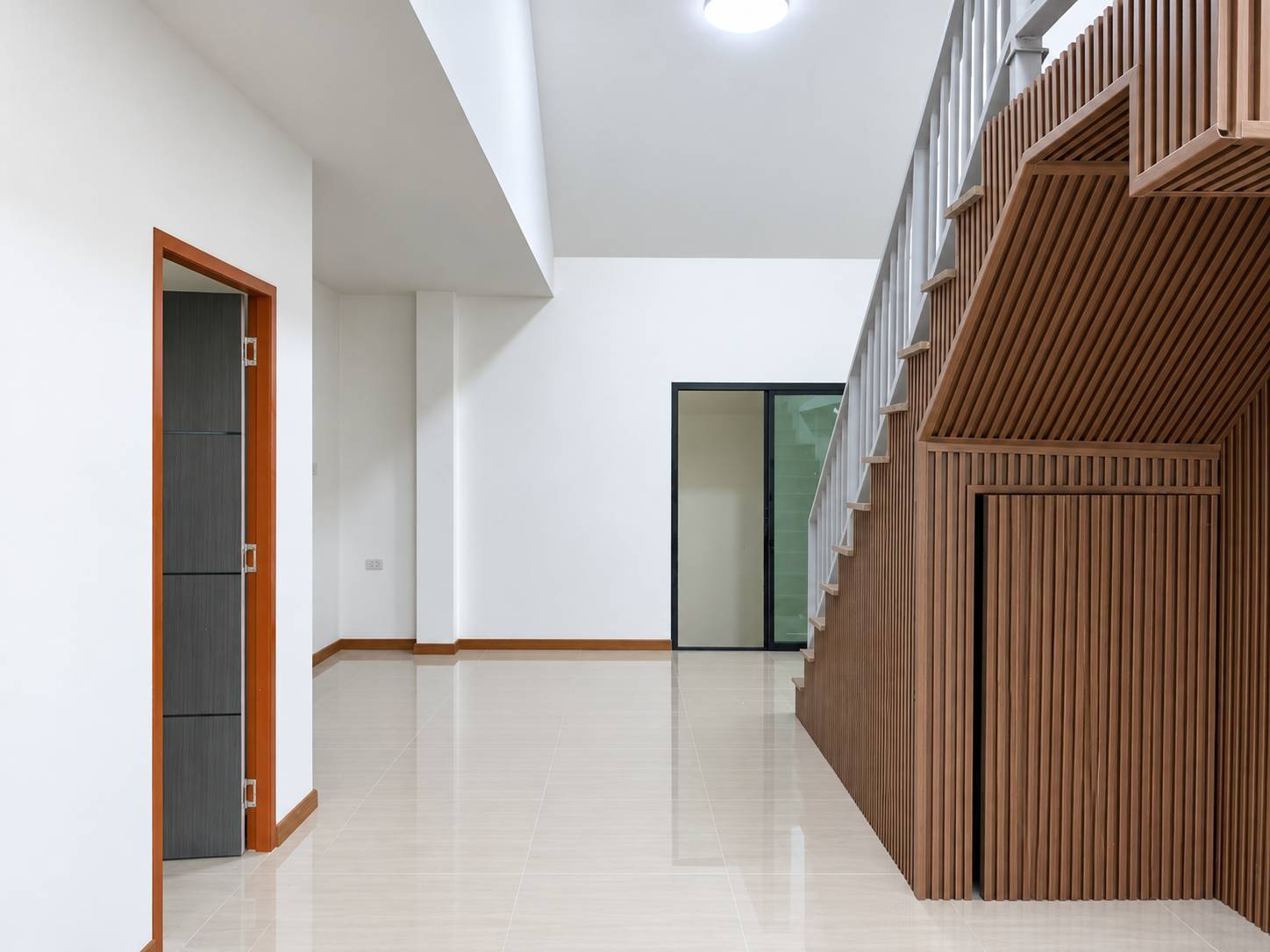 New city home near NIS